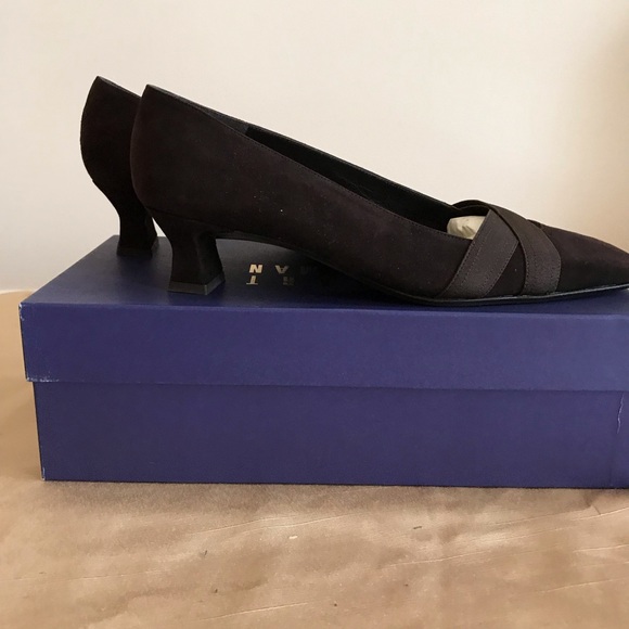New Stuart Weitzman ‘Scotch’ suede heels. - Picture 3 of 6